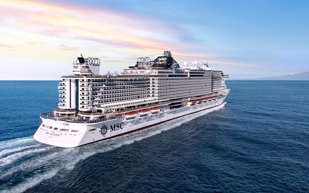 CRUZE SHIP.jpg