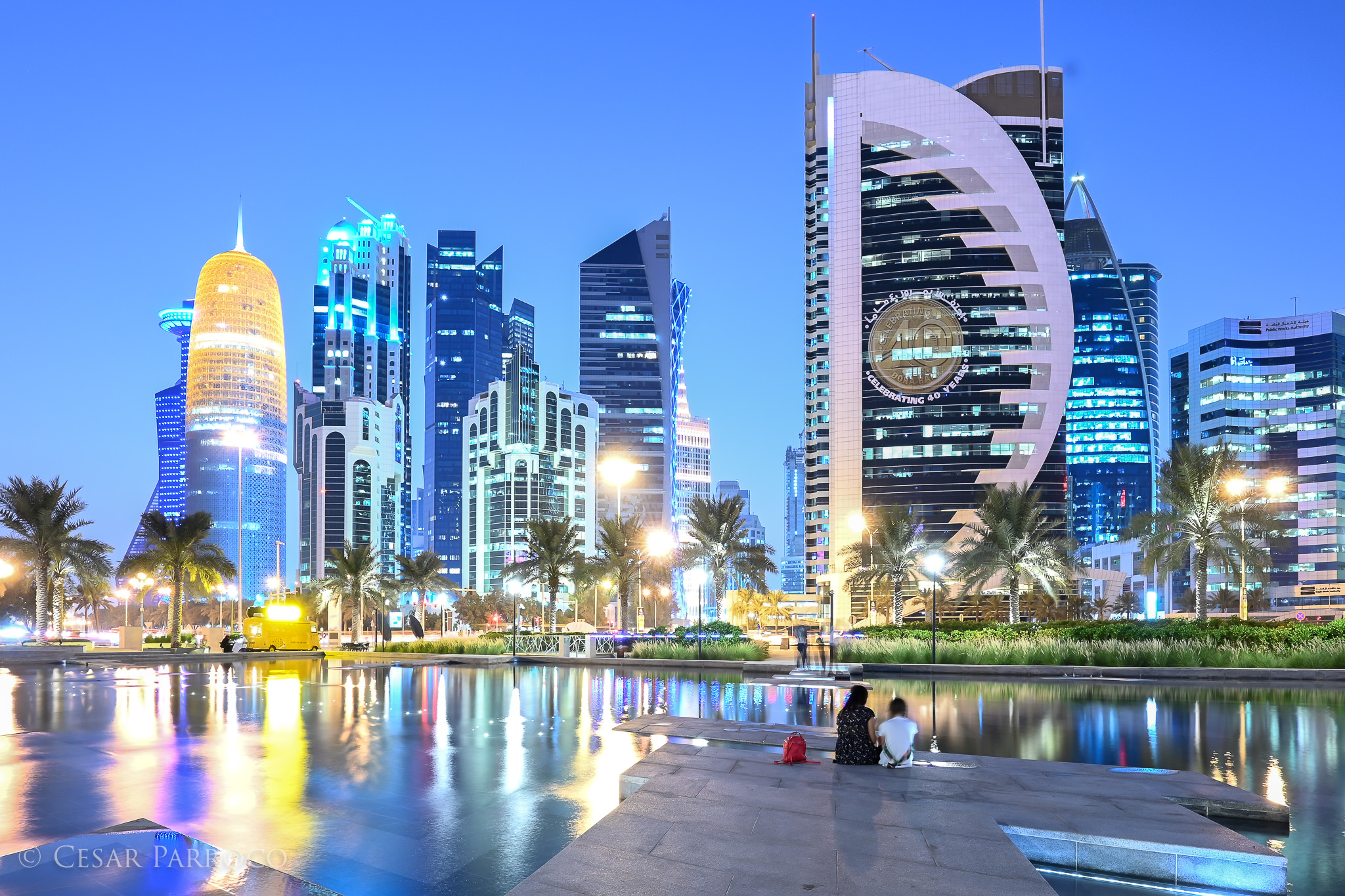 Skyline_of_Doha_West_Bay.jpg