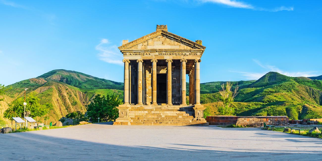 0d199e01_Panorama-of-Garni-Temple---dreamstime_m_78409376.jpeg
